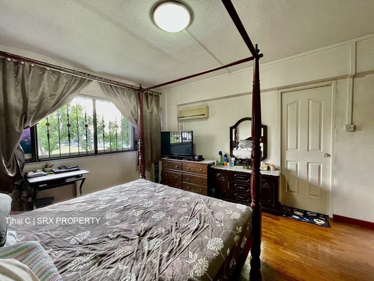 Blk 824 Yishun Street 81 (Yishun), HDB Executive #316278871